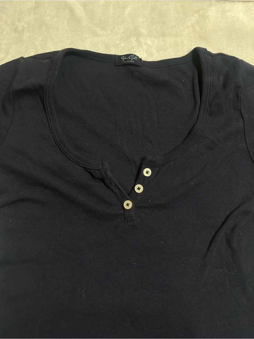 Brandy Melville Black Short-Sleeve Henley Tee - Picture 2 of 4